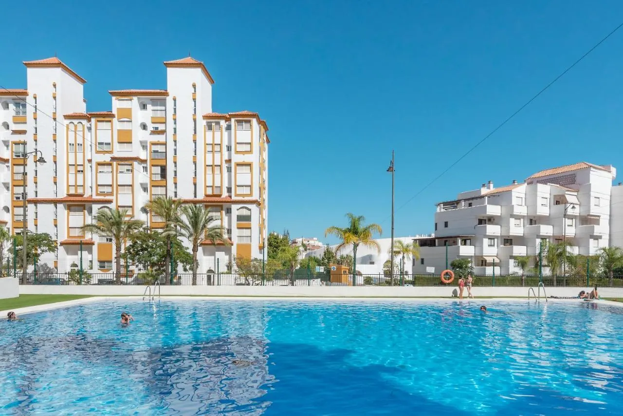 Escape To Estepona 0*,